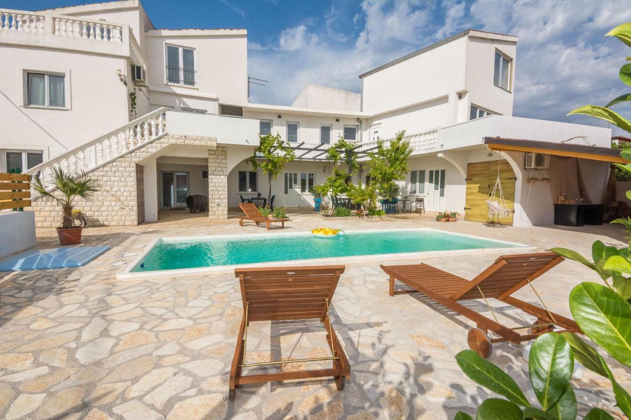 Apartments Barbara Tribunj  Ngoại thất bức ảnh