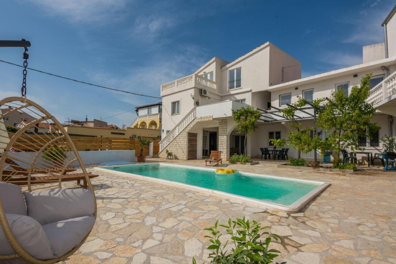 Apartments Barbara Tribunj  Ngoại thất bức ảnh