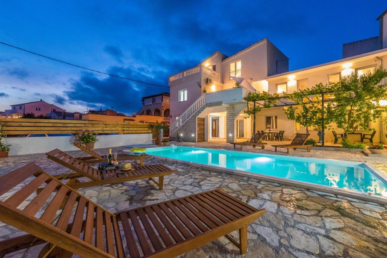 Apartments Barbara Tribunj  Ngoại thất bức ảnh