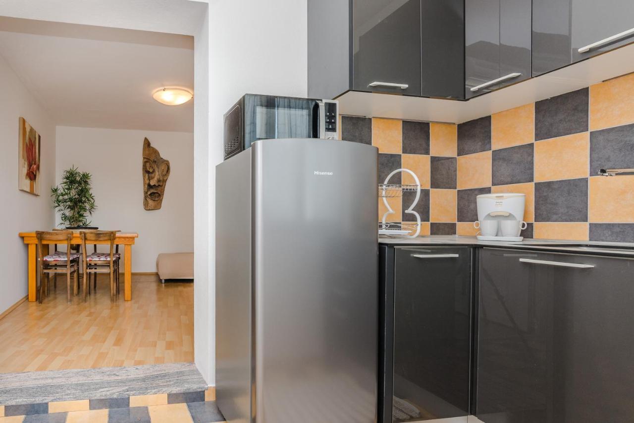 Apartments Barbara Tribunj  Ngoại thất bức ảnh